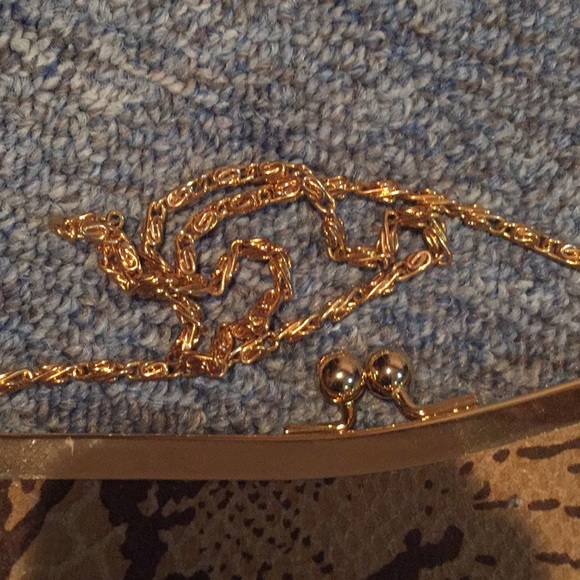 VINTAGE CLUTCH SEXY - Picture 3 of 4